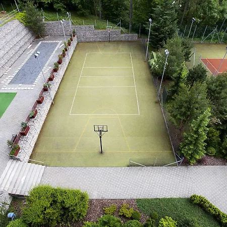 Hotel Akademie Hotel 4*