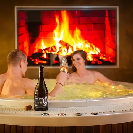 Szálloda Akademie 4*