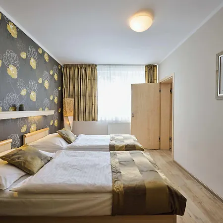 Szálloda Akademie 4*