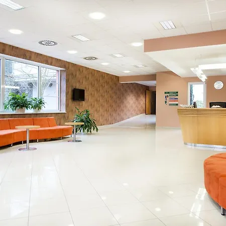 Akademie 호텔 Chocerady