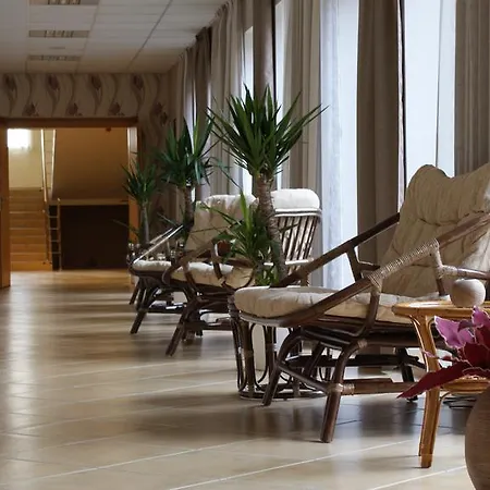 Hotel Akademie 4* Chocerady