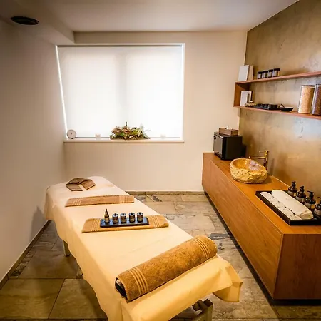 Hotel Akademie Chocerady