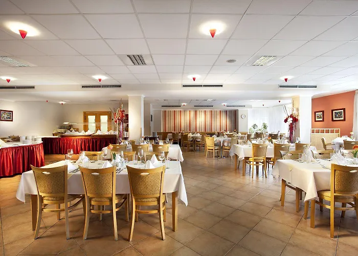 Hotel Akademie Hotel 4*