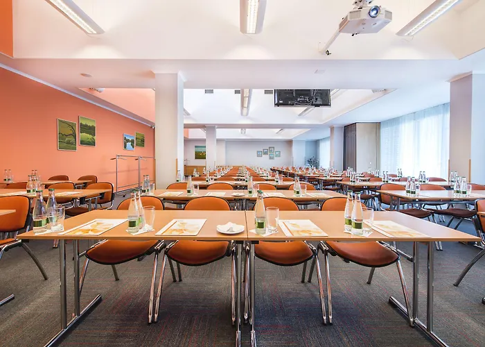 Akademie 酒店 克赛拉迪